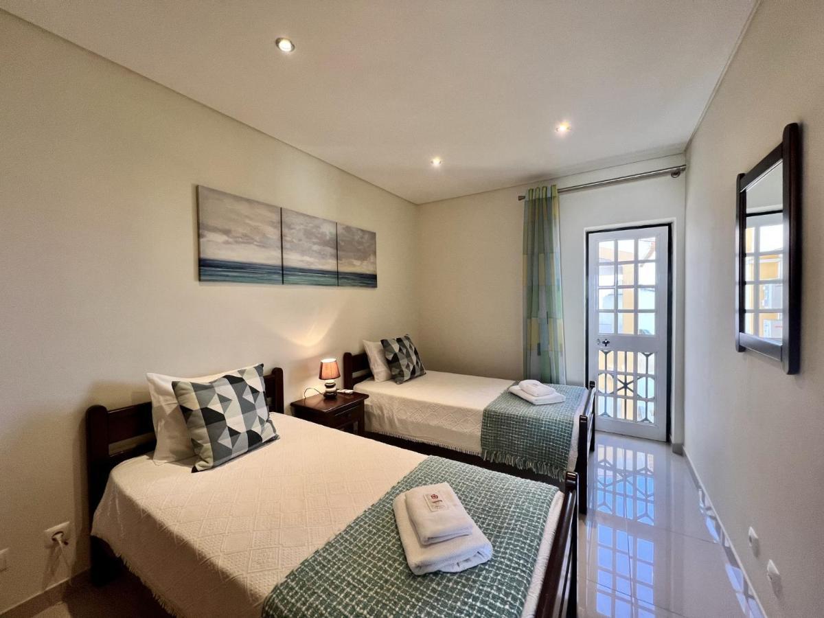 Quarteira Classic 1 With Pool By Homing Extérieur photo