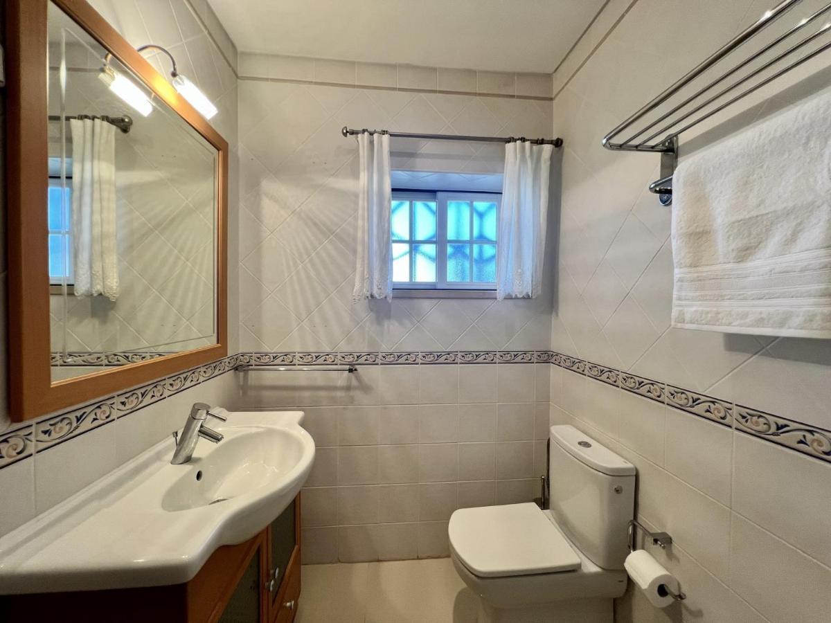 Quarteira Classic 1 With Pool By Homing Extérieur photo